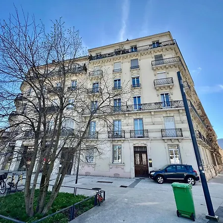 Le Porte De France, 6 Pers, 300 M Gare, Climatisation Apartman