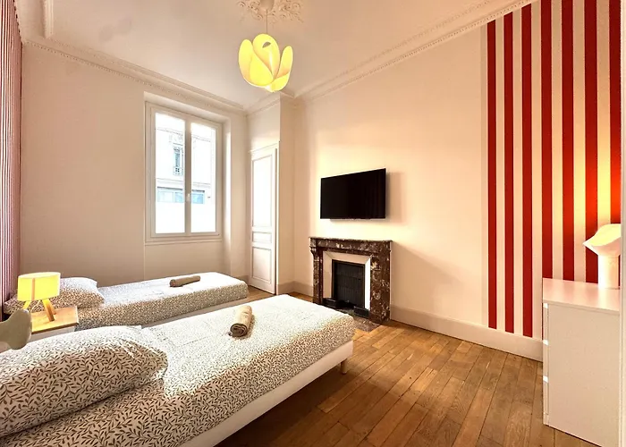 Apartman Le Porte De France, 6 Pers, 300 M Gare, Climatisation Grenoble