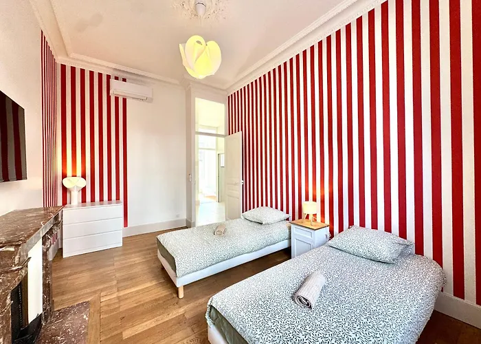 Le Porte De France, 6 Pers, 300 M Gare, Climatisation Grenoble