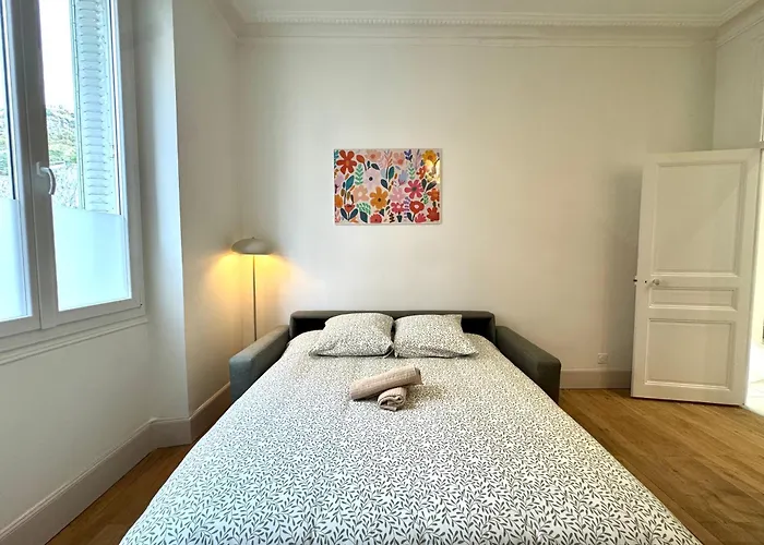 Le Porte De France, 6 Pers, 300 M Gare, Climatisation Apartment