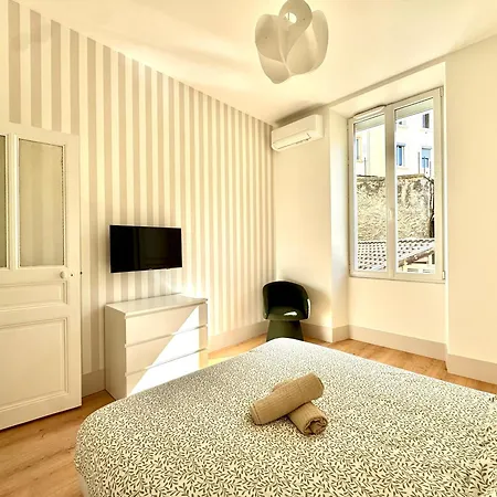 Le Porte De France, 6 Pers, 300 M Gare, Climatisation Grenoble